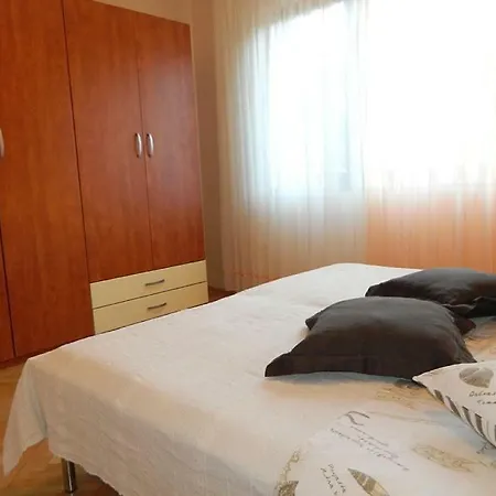 Sole Apartment *